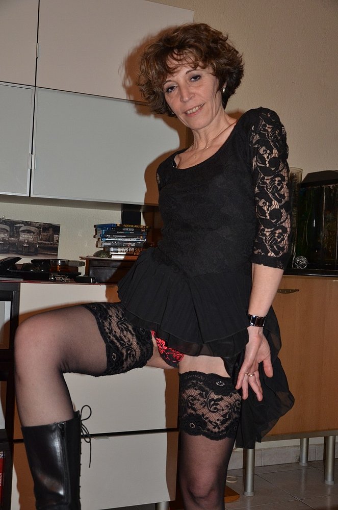 Free Erotic Nylon Photo