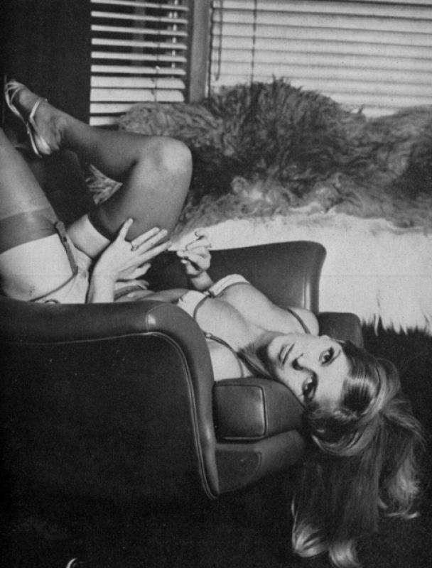 Free Erotic Nylon Photo