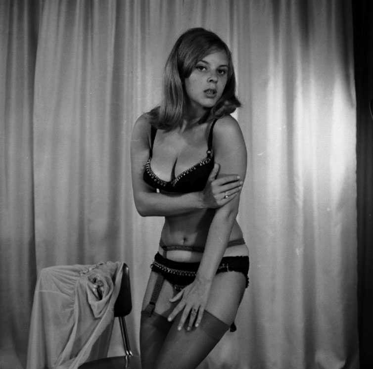 Free Erotic Nylon Photo